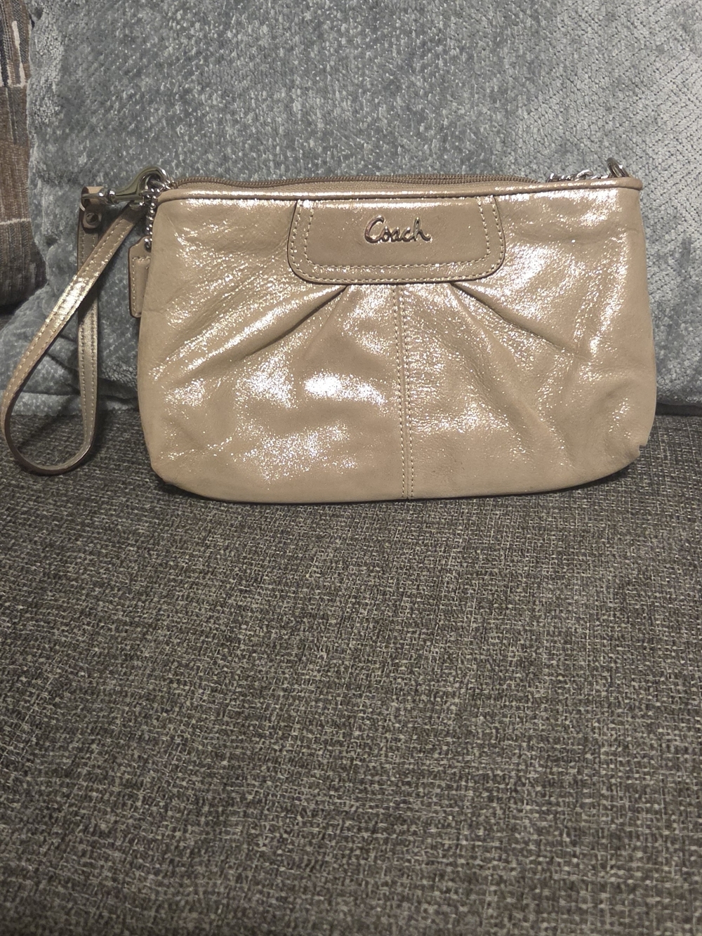Vintage Mini Coach Bag/Wristlet in Metallic Gold
